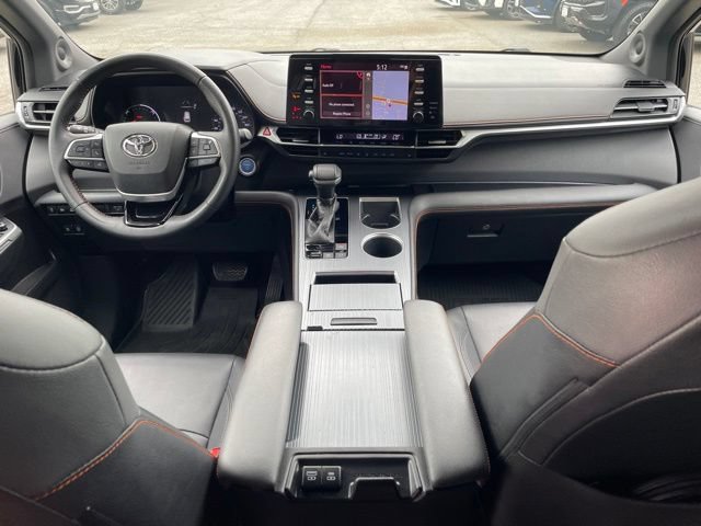 Used 2021 Toyota Sienna XSE w/ XSE Plus Package FWD image 23
