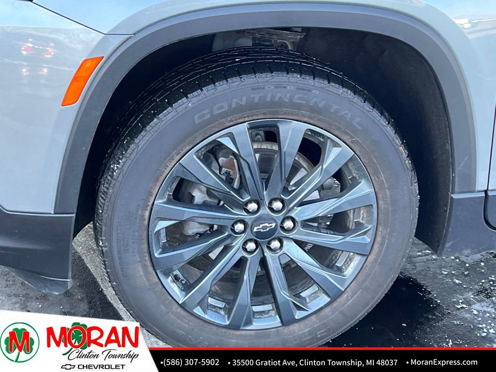 Certified 2023 Chevrolet Traverse RS w/ LPO, Floor Liner Package image 10