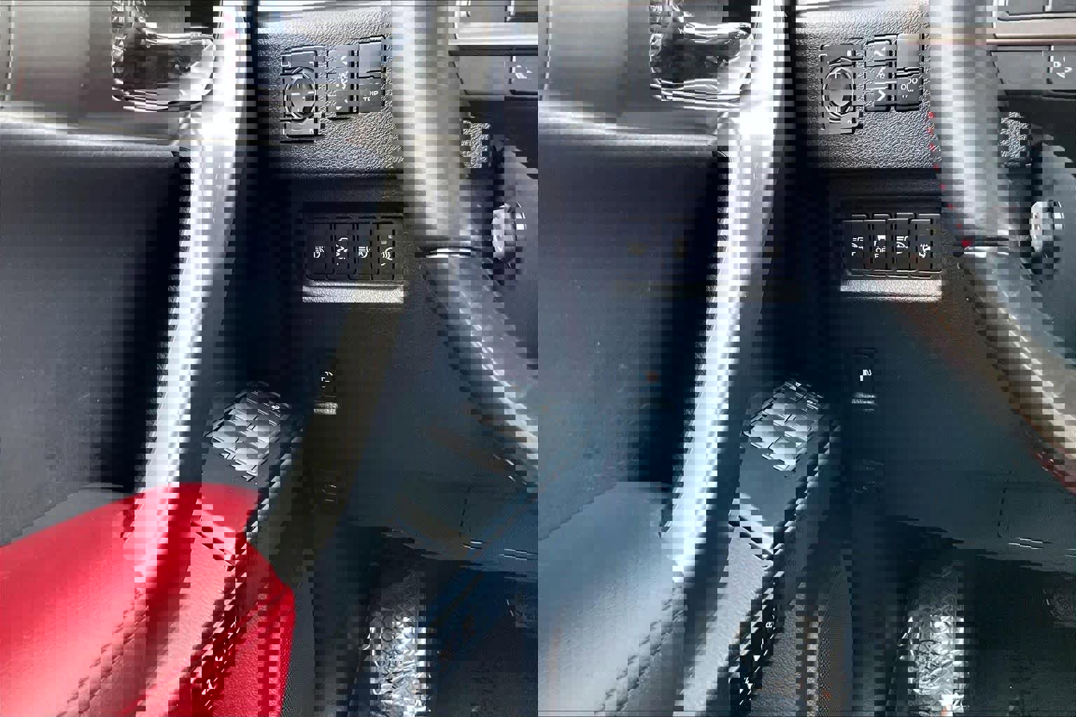 Used 2022 Lexus GX 460 Premium w/ Premium Plus Package image 33