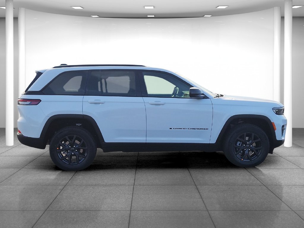 New 2027 Jeep Grand Cherokee Laredo X AWD/4WD image 9