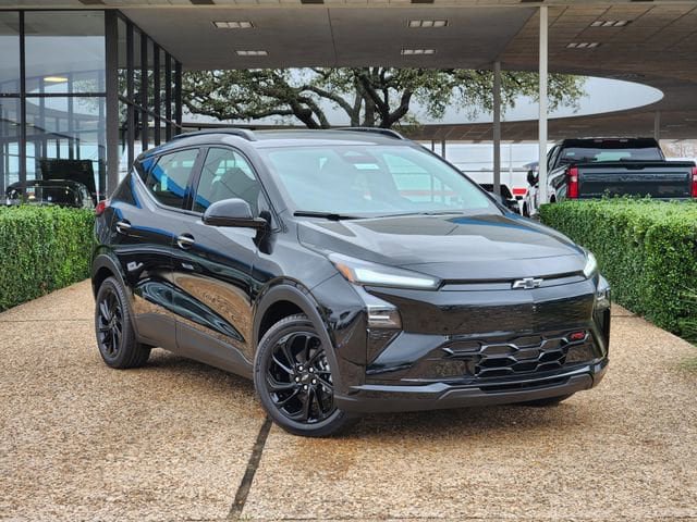 New 2027 Chevrolet Bolt RS w/ Technology Package image 2