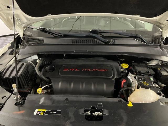 Used 2018 Jeep Compass Latitude w/ Cold Weather Group FWD image 44