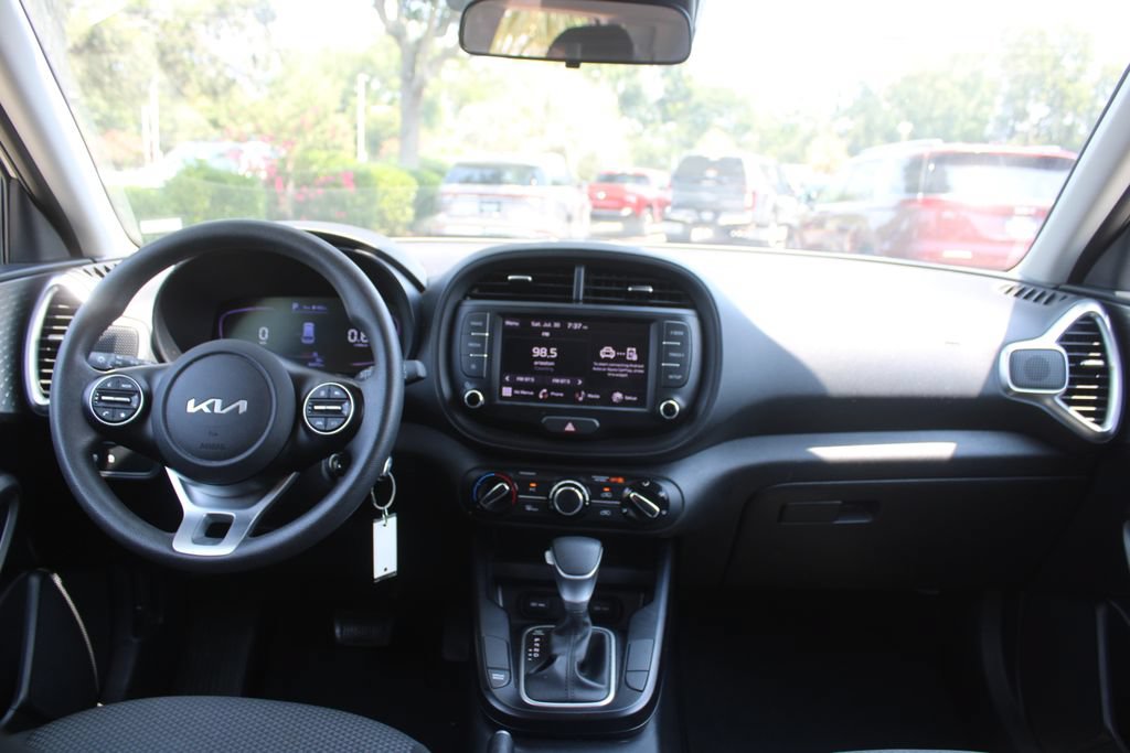 Certified 2024 Kia Soul LX w/ Option Group 015 FWD image 24