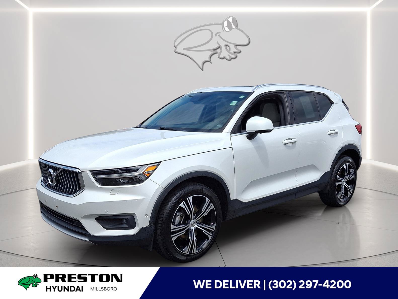 Used 2020 Volvo XC40 T5 Inscription w/ Protection Package Premier