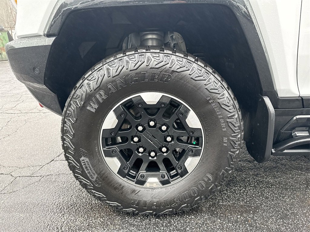 Used 2024 GMC Hummer EV 3X w/ Battery Pack, 24 Module Pack image 12