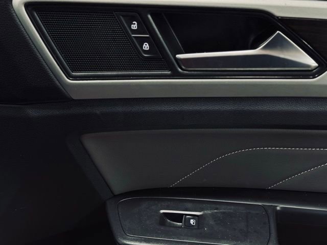 Used 2022 Volkswagen Atlas SE image 15