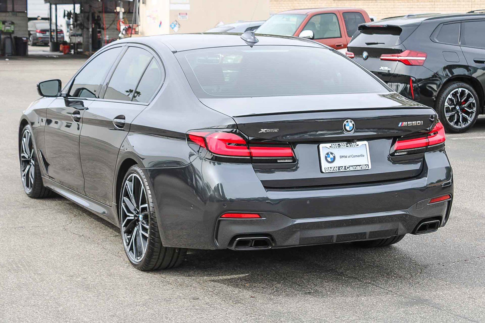 Used 2023 BMW M550i xDrive image 4