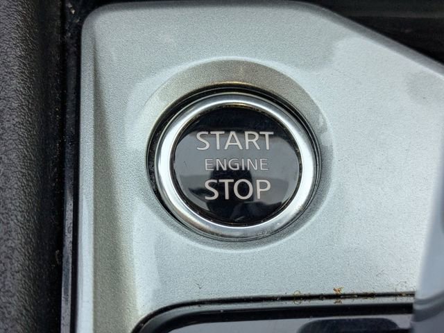 Used 2024 Nissan Altima 2.5 SV image 33