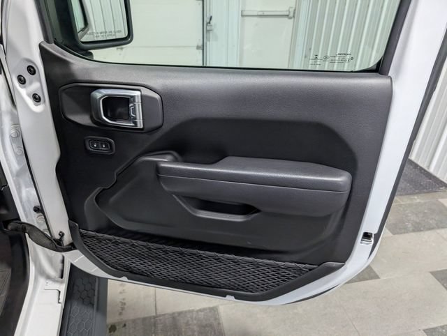 Used 2022 Jeep Wrangler Unlimited Sport AWD/4WD image 24