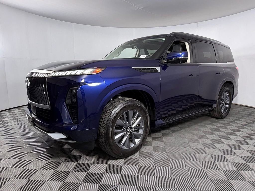 Used 2025 INFINITI QX80 Pure image 2