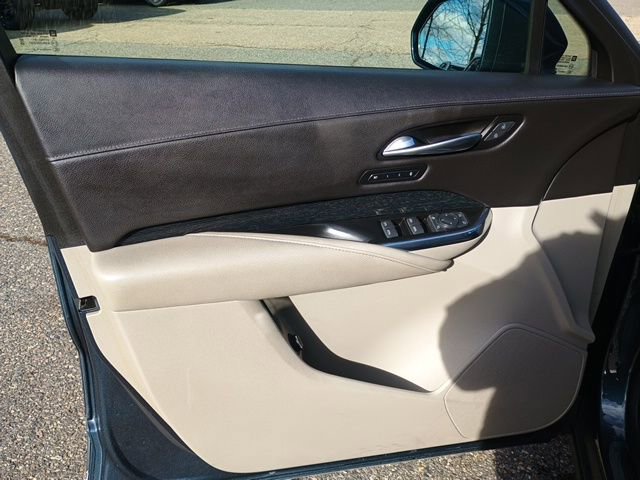 Used 2019 Cadillac XT4 Premium Luxury image 23