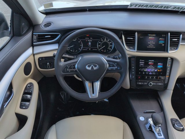 Used 2021 INFINITI QX50 Luxe AWD/4WD image 17