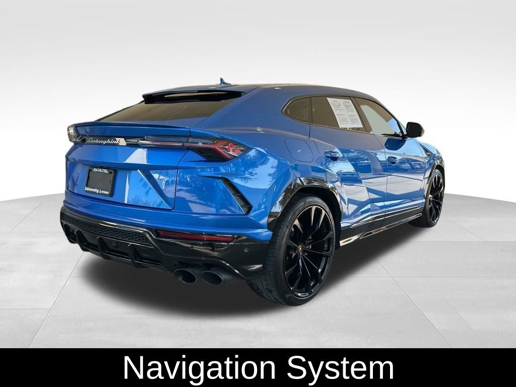 Used 2022 Lamborghini Urus image 3