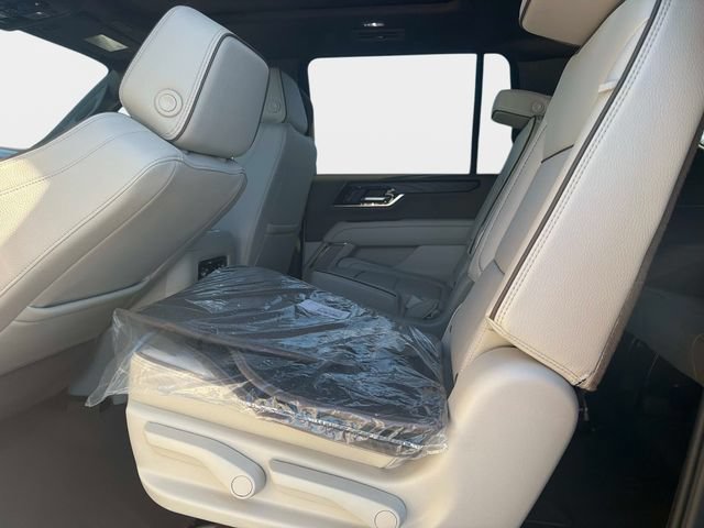 New 2026 GMC Yukon XL Denali w/ Sun & Power Step Package AWD/4WD image 12