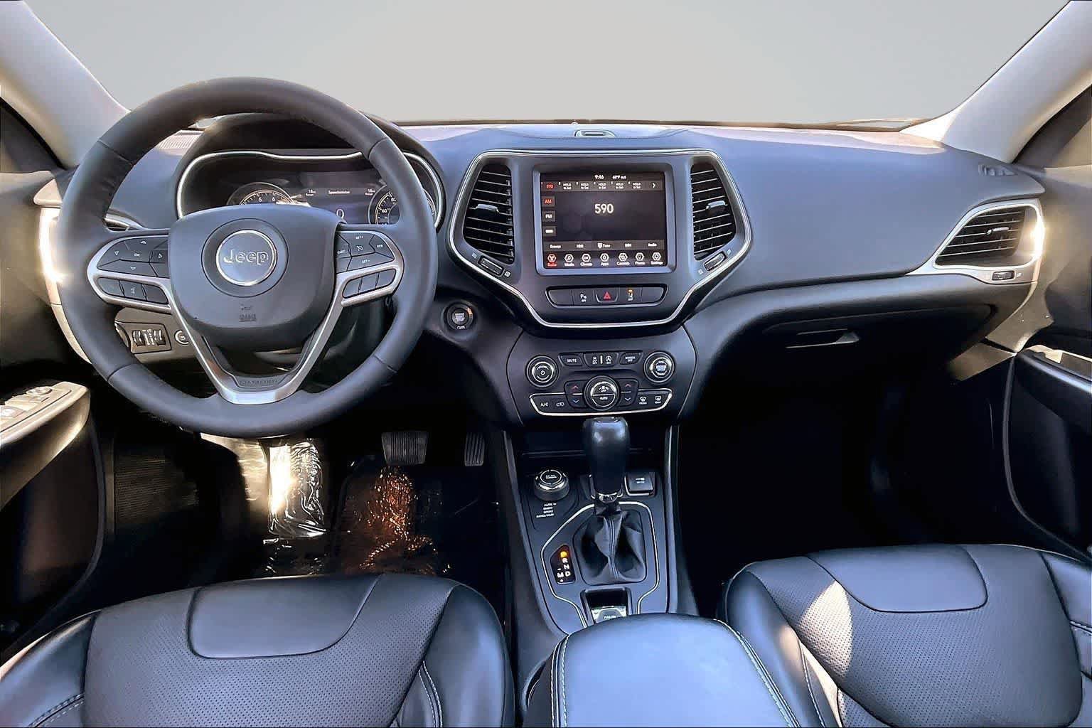 Used 2022 Jeep Cherokee Latitude Lux AWD/4WD image 10