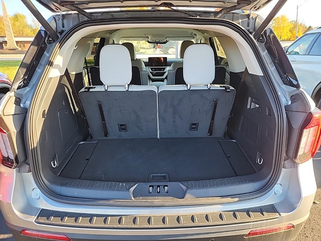 New 2025 Ford Explorer Active w/ Active Comfort Package image 20