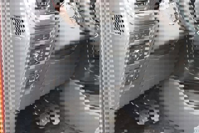 Used 2022 Ford F150 Raptor w/ Raptor 37 Performance Package image 23