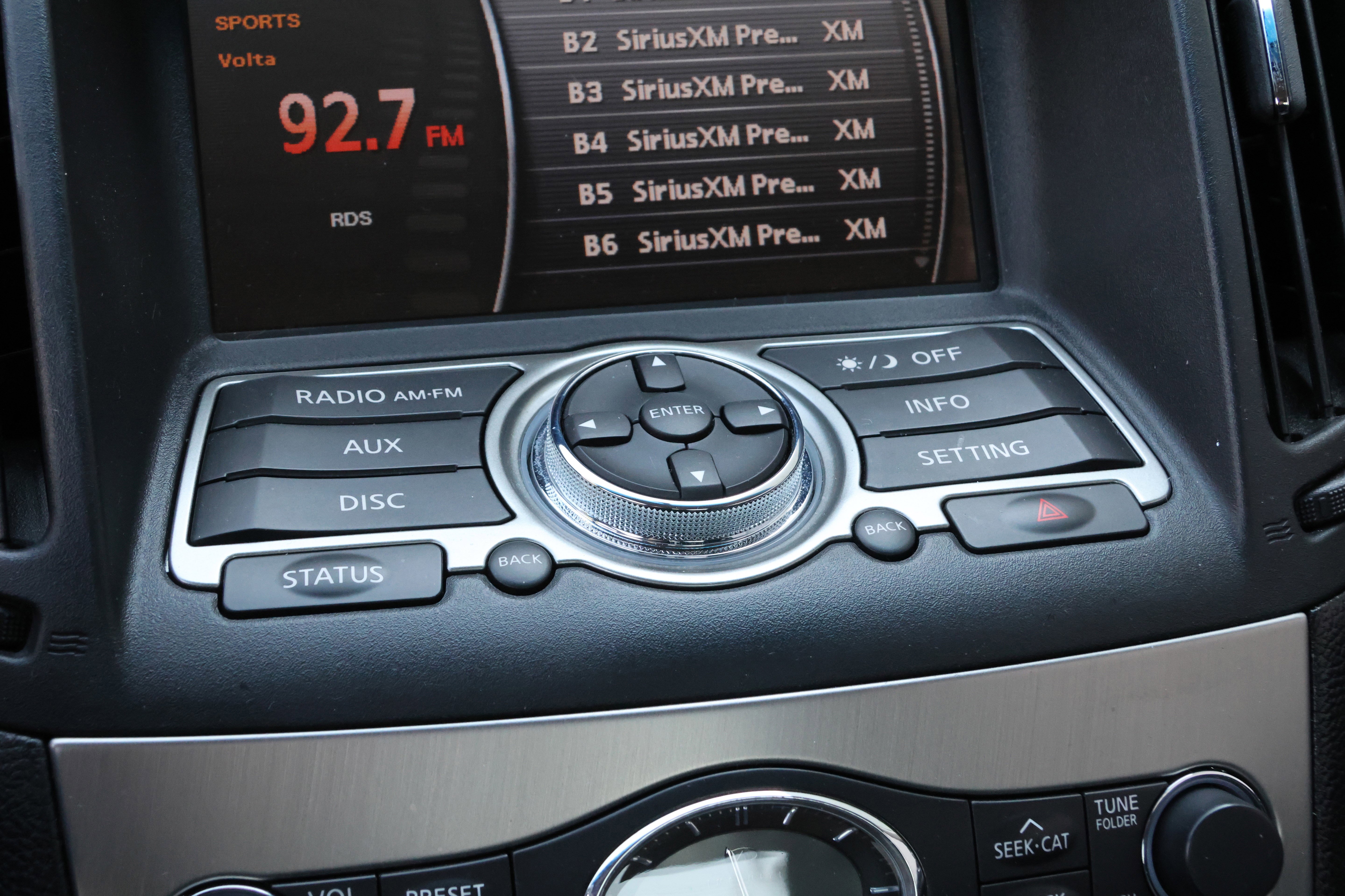 Used 2011 INFINITI G37 Coupe image 25