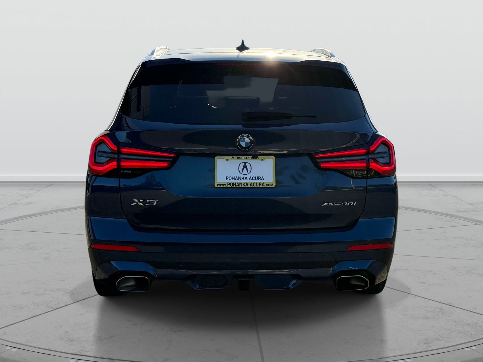 Used 2022 BMW X3 xDrive30i w/ Premium Package Essential AWD/4WD image 3