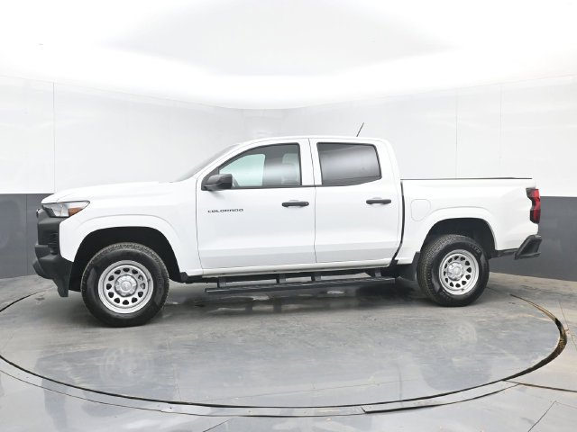 Used 2025 Chevrolet Colorado W/T RWD image 11