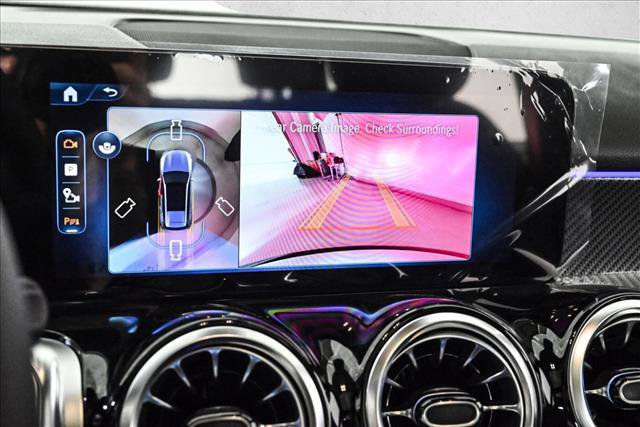 New 2026 Mercedes-Benz GLB 35 AMG 4MATIC image 15