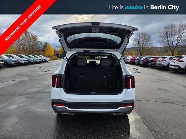 New 2026 Kia Sorento S w/ S Panoramic Sunroof Package image 9