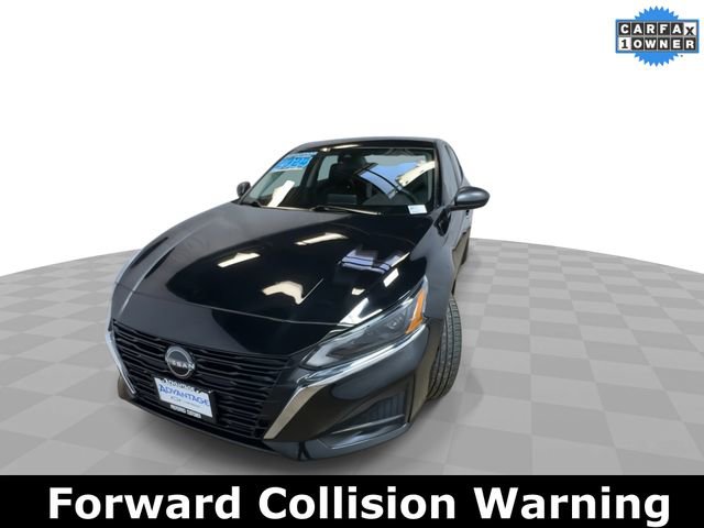 Used 2024 Nissan Altima 2.5 SV image 6