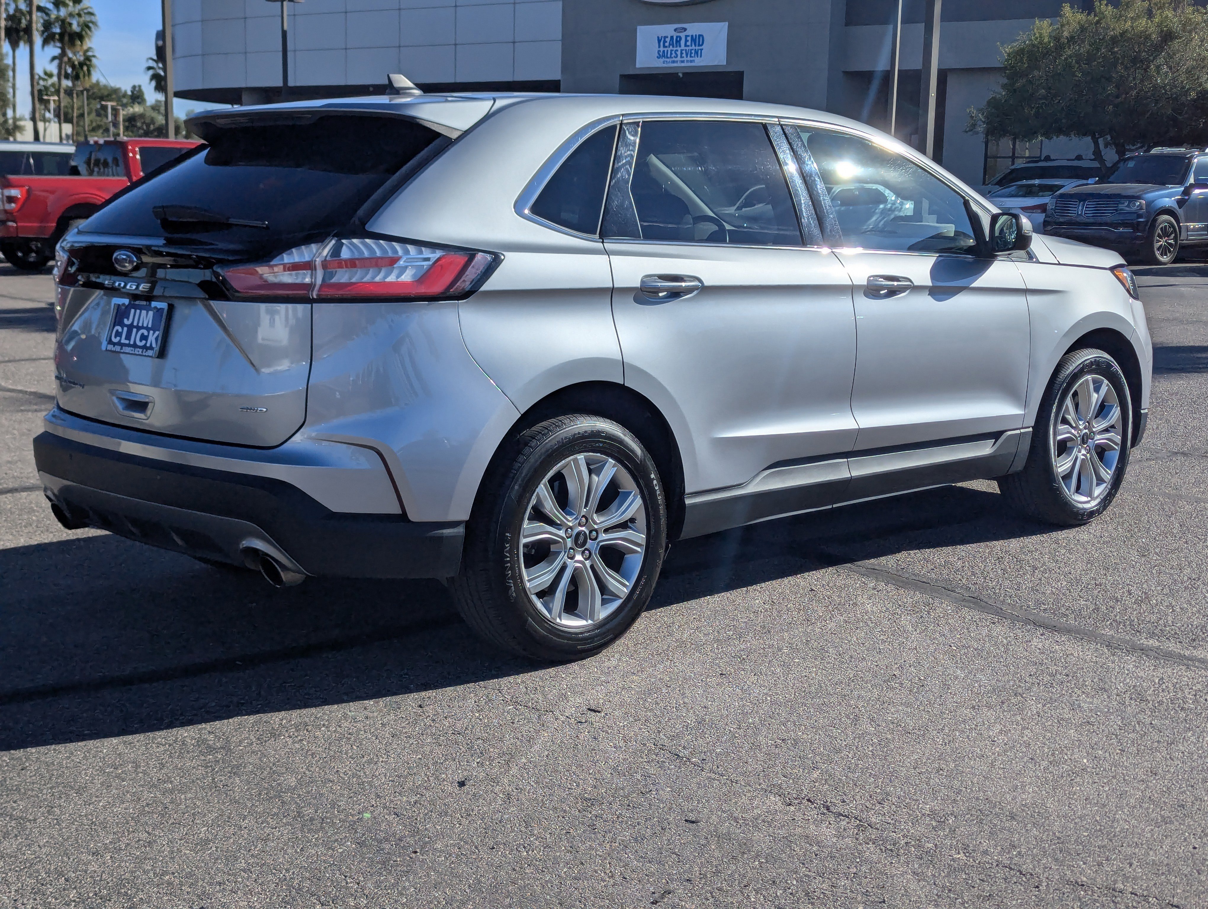 Certified 2024 Ford Edge Titanium image 2