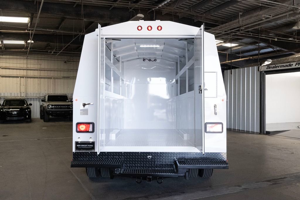New 2026 Ford E-350 and Econoline 350 Super Duty w/ Power Equipment Group image 21