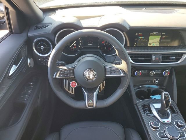 New 2024 Alfa Romeo Stelvio Quadrifoglio w/ Active Assist Plus Package AWD/4WD image 15