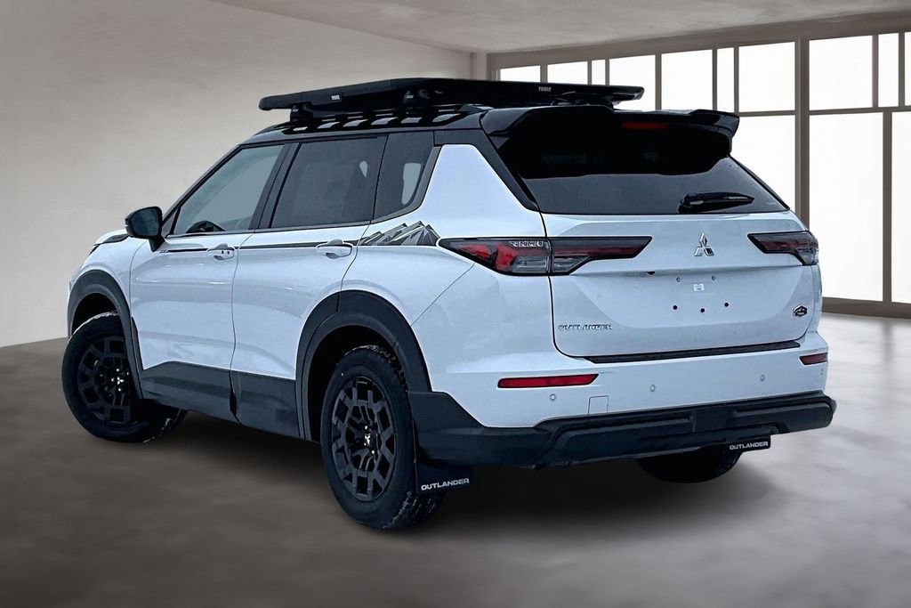 New 2026 Mitsubishi Outlander Trail Edition image 4