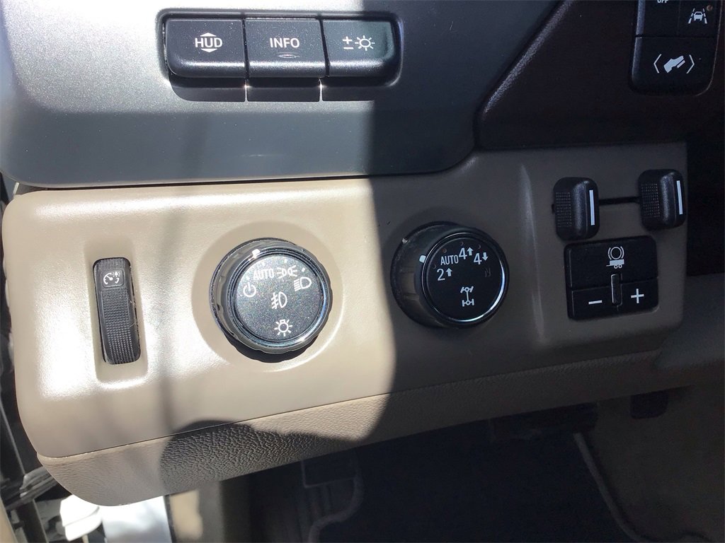 Used 2019 Chevrolet Tahoe Premier image 18