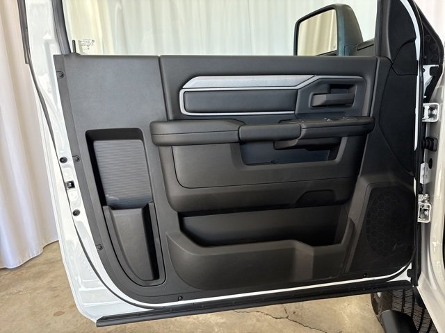 New 2026 RAM 3500 Tradesman image 8