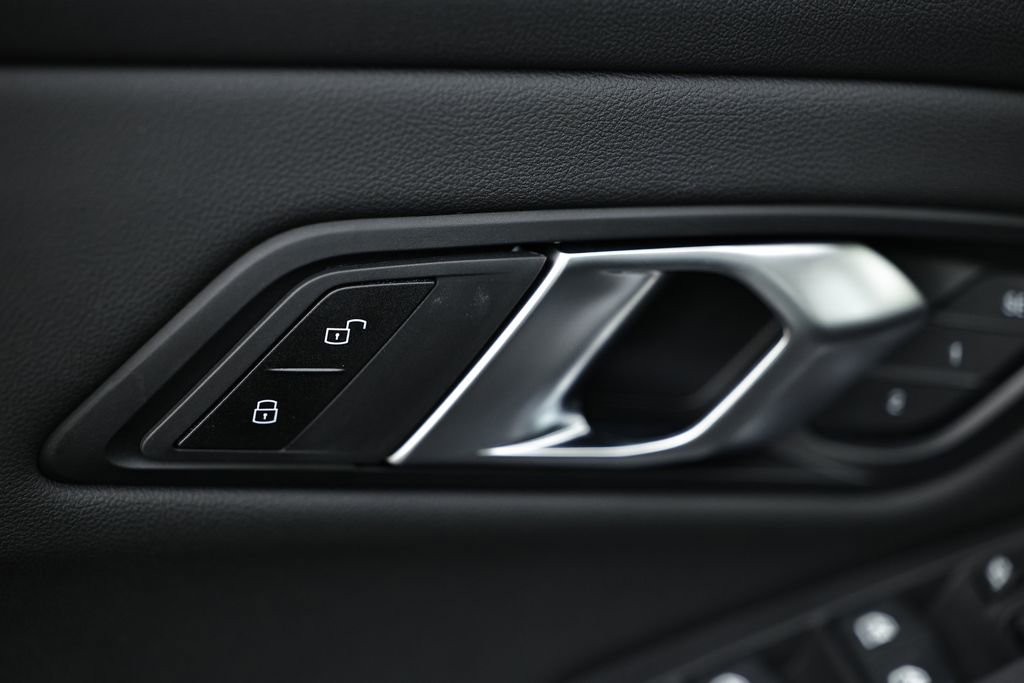 New 2026 BMW 330i Sedan w/ Premium Package image 15