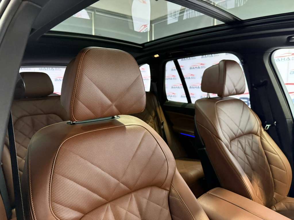 Used 2026 BMW X5 M60i image 63