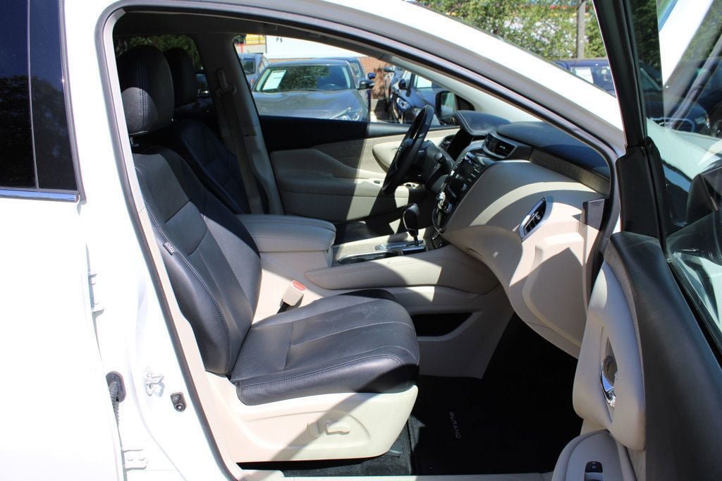 Used 2019 Nissan Murano SV w/ Cargo Package FWD image 27
