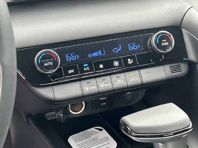 New 2026 Hyundai Elantra Sport FWD image 33