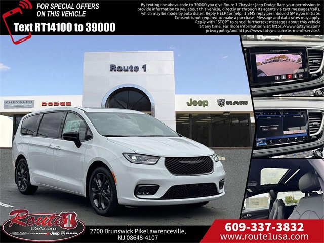 New 2026 Chrysler Pacifica Select