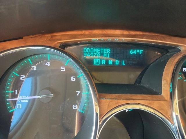 Used 2009 Buick Enclave CXL w/ Entertainment Package #4 AWD/4WD image 3