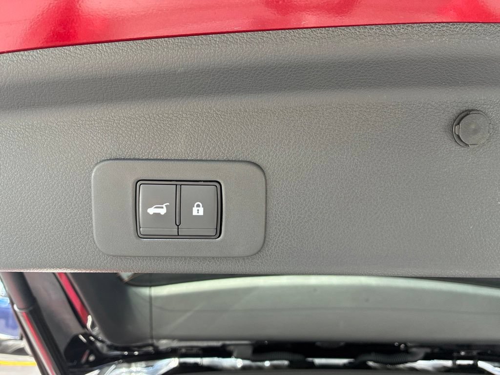 Certified 2025 Nissan Murano SL w/ Cargo Package AWD/4WD image 14