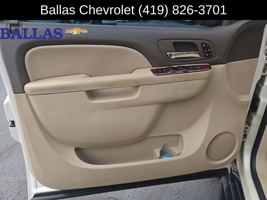 Used 2010 Chevrolet Tahoe LTZ image 23
