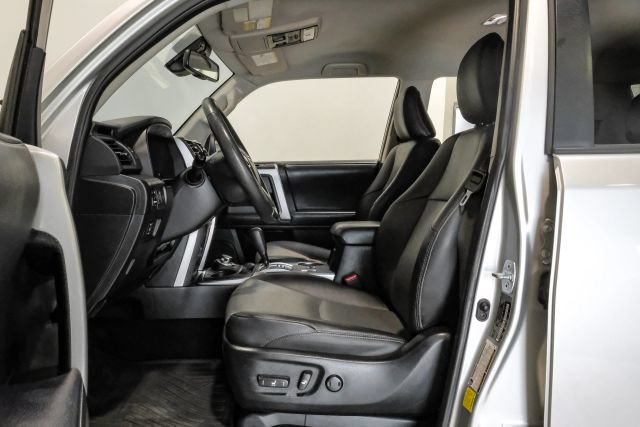 Used 2021 Toyota 4Runner SR5 Premium AWD/4WD image 6
