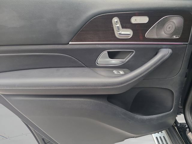 Used 2022 Mercedes-Benz GLS 450 4MATIC image 21