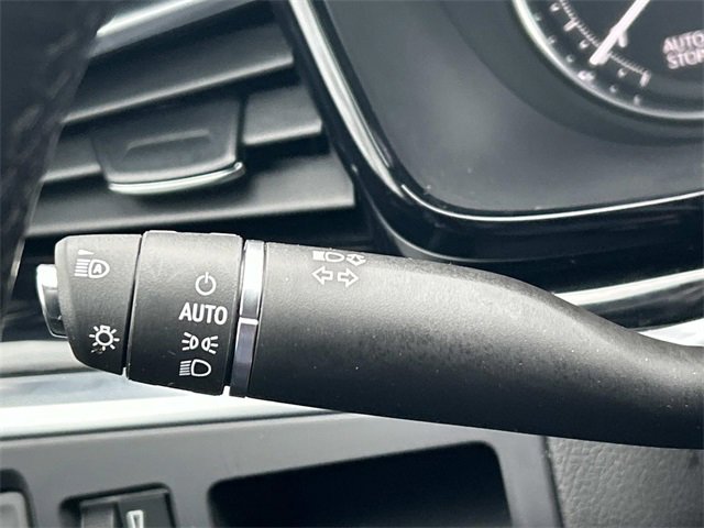 Used 2024 Cadillac XT6 Luxury w/ LPO, Floor Liner Package image 35