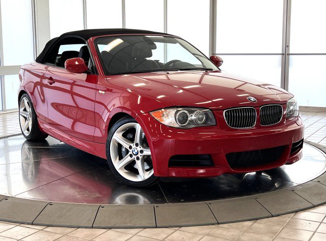 Used 2010 BMW 135i Convertible RWD image 2