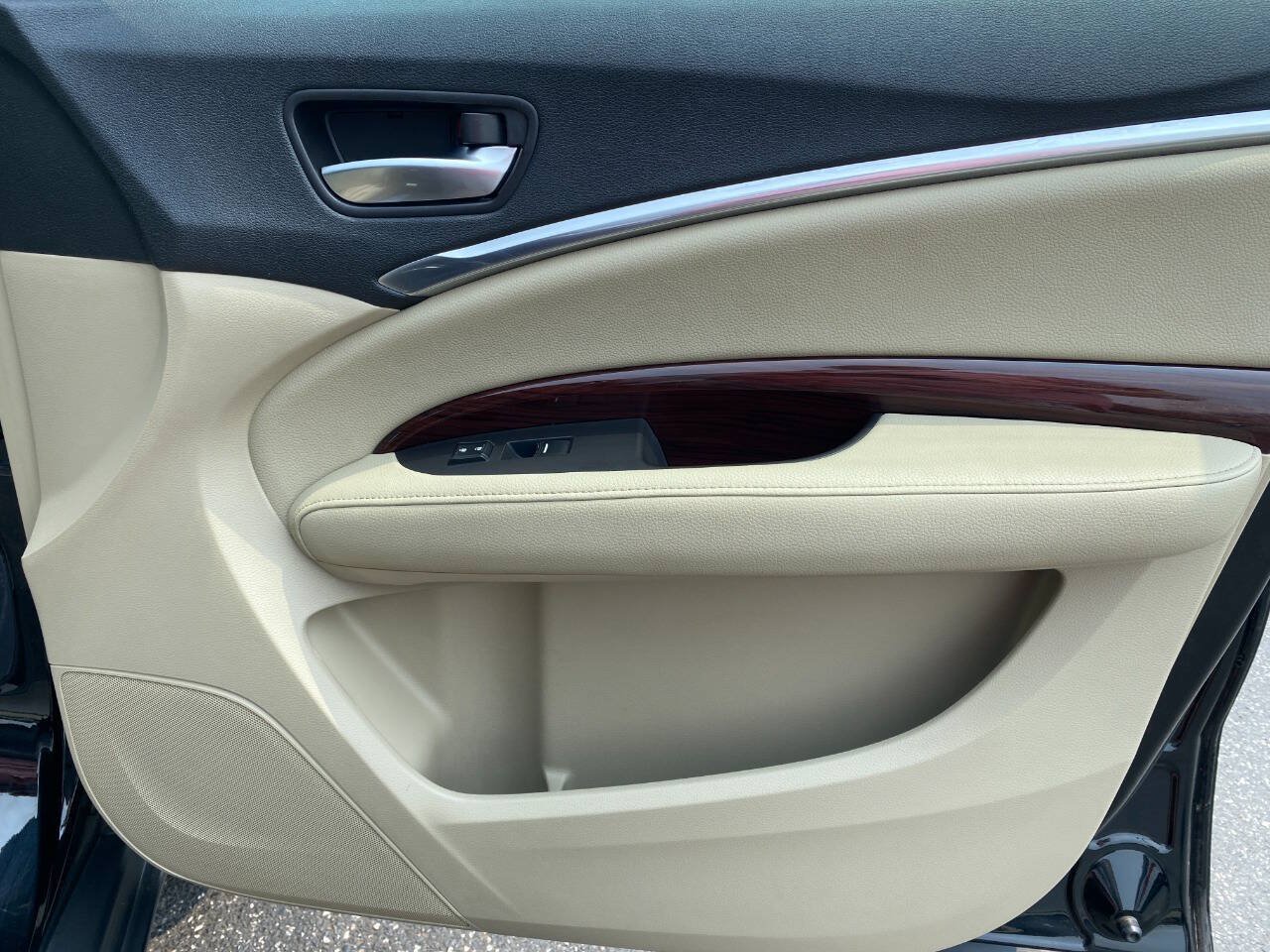 Used 2016 Acura MDX SH-AWD image 38