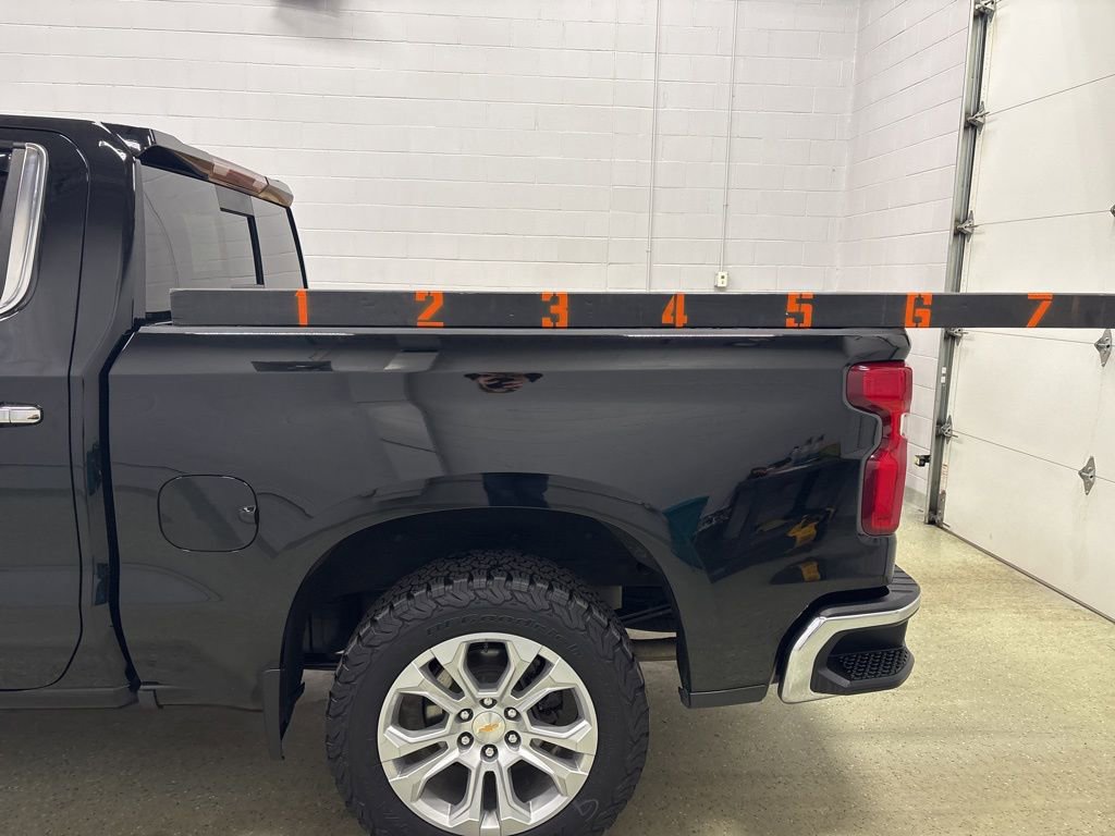 Used 2021 Chevrolet Silverado 1500 LTZ AWD/4WD image 13