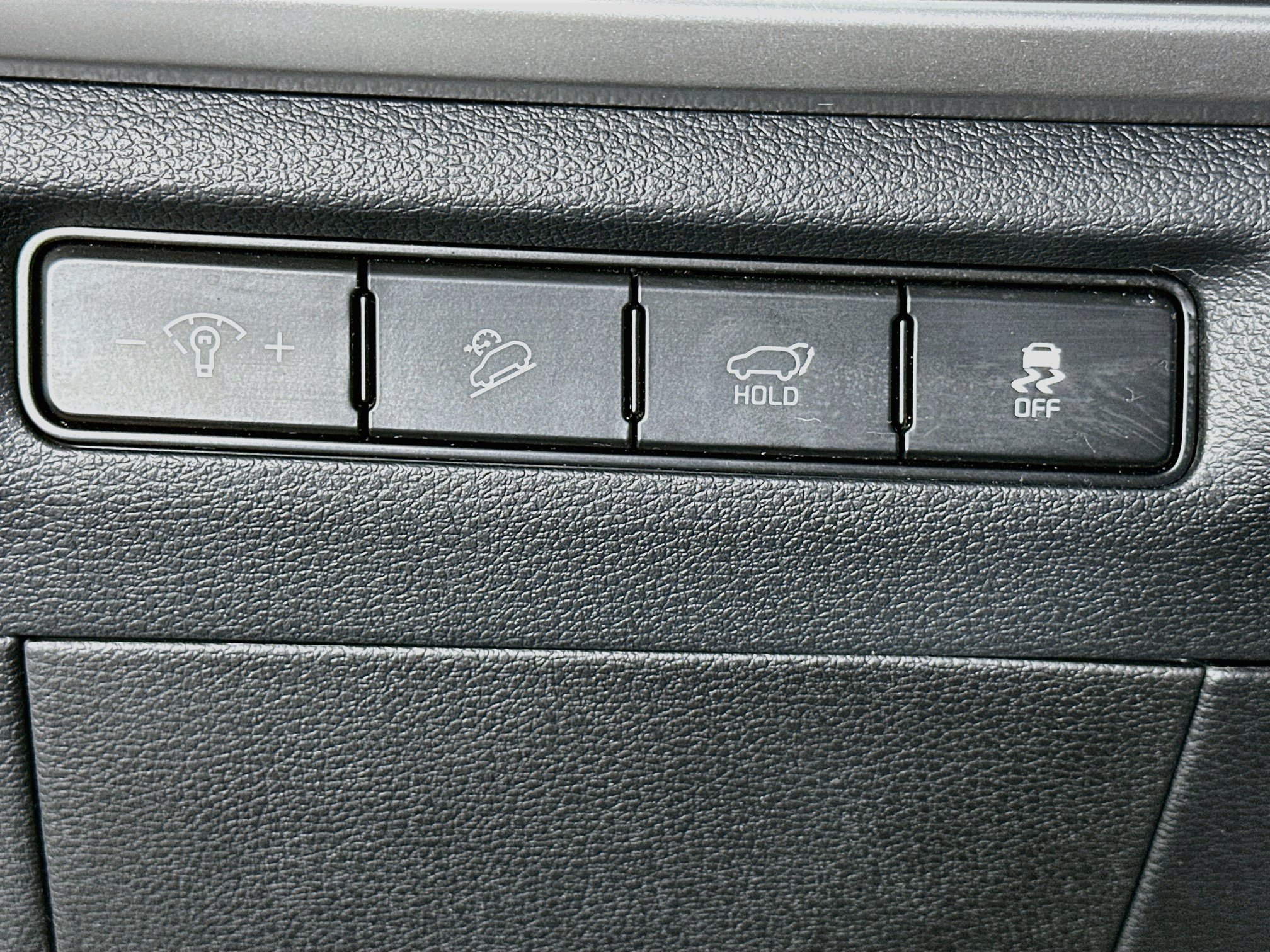 Used 2025 Kia Telluride S FWD image 17