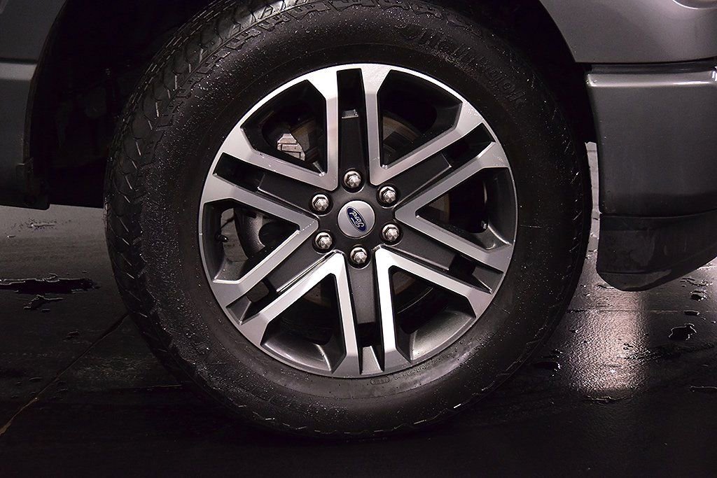 Used 2022 Ford F150 XL w/ STX Appearance Package image 11