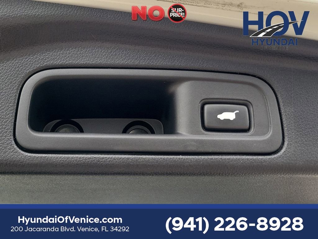 Used 2017 Honda Pilot EX-L image 12